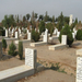 Yazd - Sírkövek a zoroasztriánus temetőben