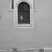 Templom , üj ablak a régi helyén