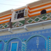 Núbiaiaik szeretik színesre festeni a házaikat