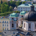 Salzburg, panoráma - Szentháromság templom a Mirabellel