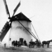 Négyvitorlás szélmalom őrletőkkel. Kiskunfélegyháza, 1910.