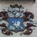 Pelikános címer a Városházán