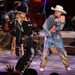 20140130-video-pictures-madonna-miley-cyrus-unplugged-duet-15