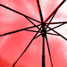 Egy vacak piros esernyő
