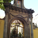 szerb templom kapuja