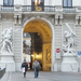 Wien - hofburg-kapu szobrok
