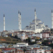 Istanbul - Çamlıca Mosque a Boszporusz hídról