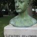Salvatore Quasimodo szobra Francesco Messina 2000