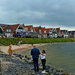 12 Volendam tengerparti fotózkodók