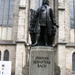 Johann Sebastian Bach szobra a Tamás templom mellett